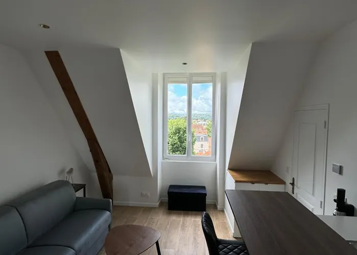 Au Calme Proche Paris * Chatou